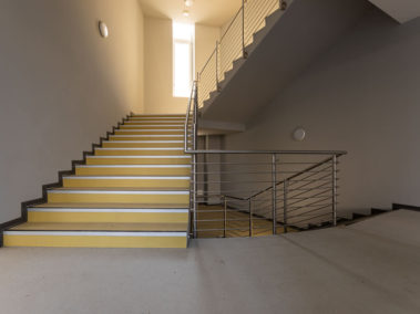 scalinata rinnovata all'Università Cattolica di Brescia