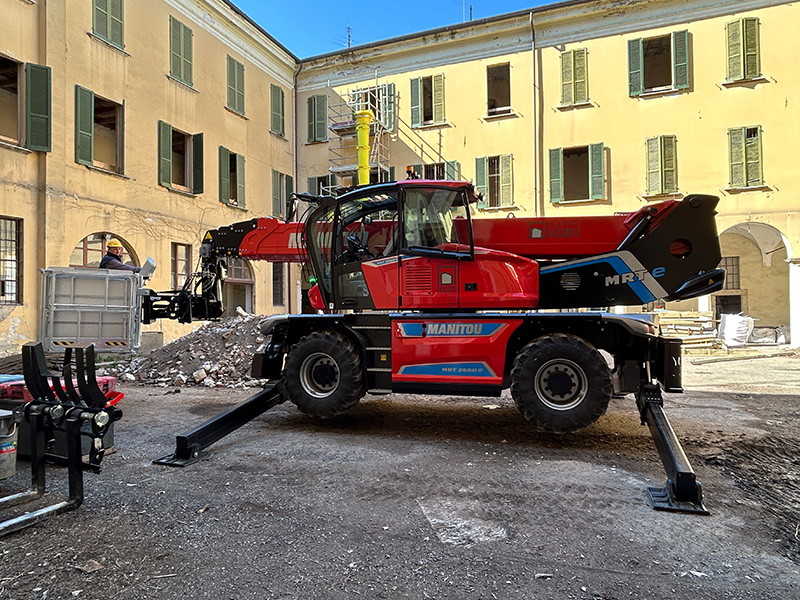 Deldossi prima azienda edile del nord ad acquistare il Manitou 2660E
